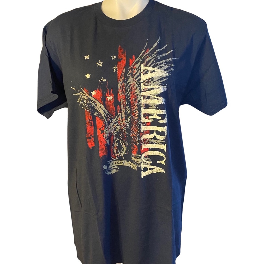 Hanes America logo tee shirt